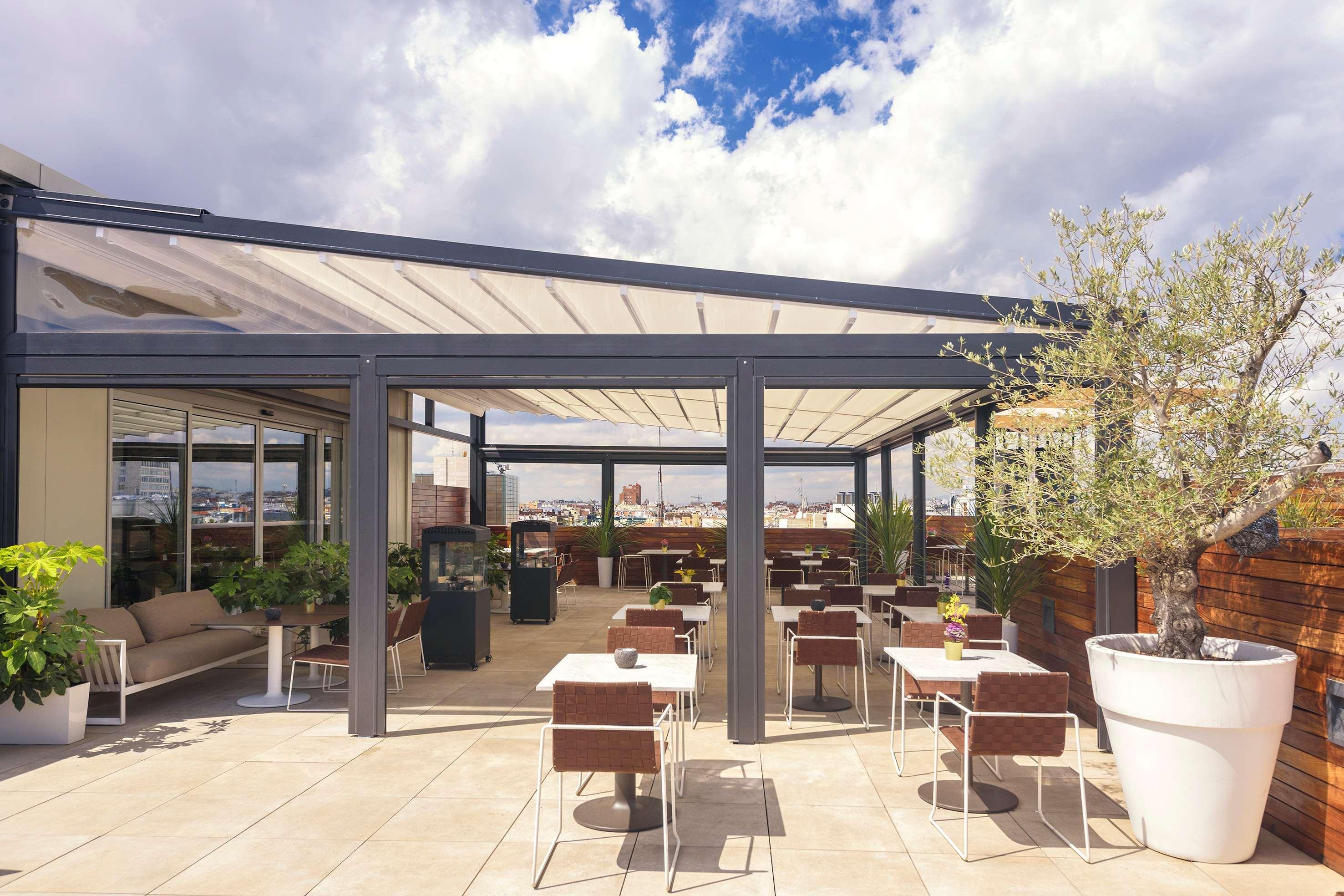 Melia Madrid Serrano Bagian luar foto