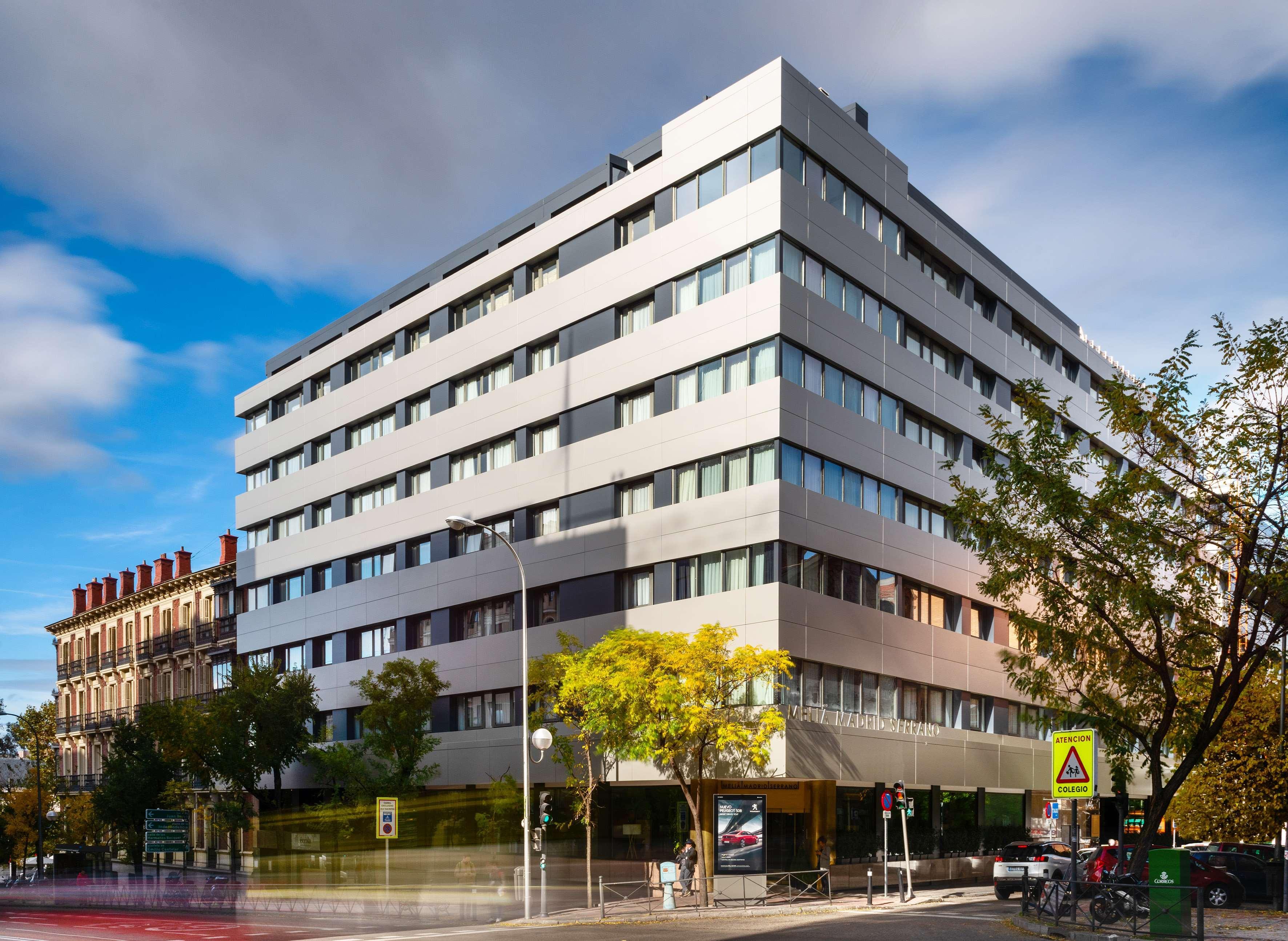 Melia Madrid Serrano Bagian luar foto