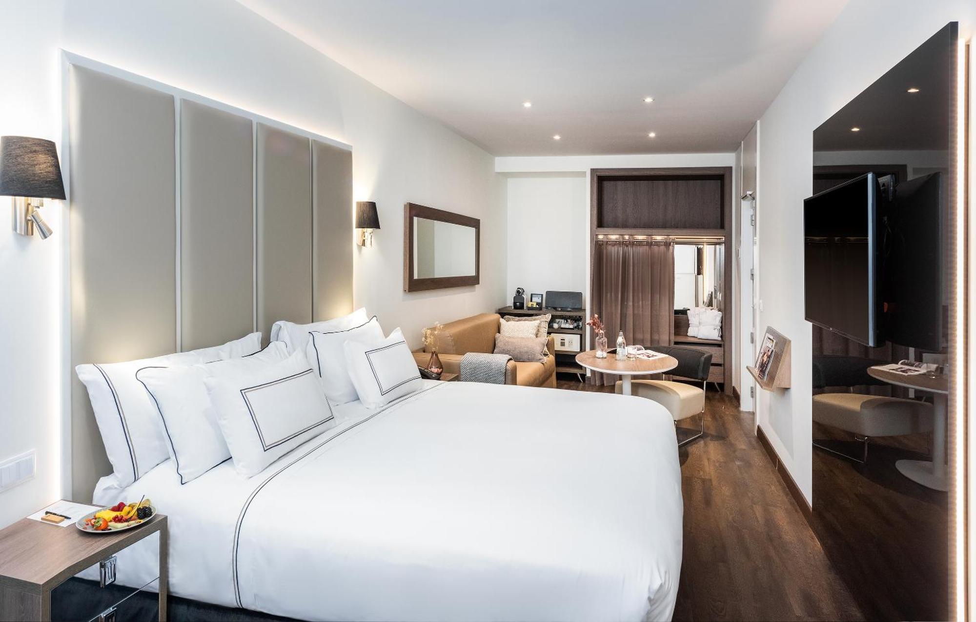Melia Madrid Serrano Bagian luar foto
